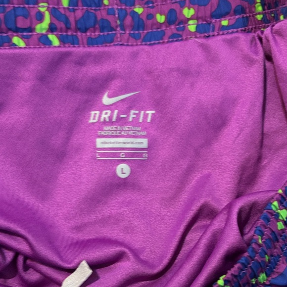 Nike Women's Multicolor Athletic Shorts - Picture 3 of 5